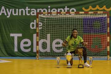  Lisandra Lussón, una jugadora única e irrepetible en la historia del Rocasa/TA.